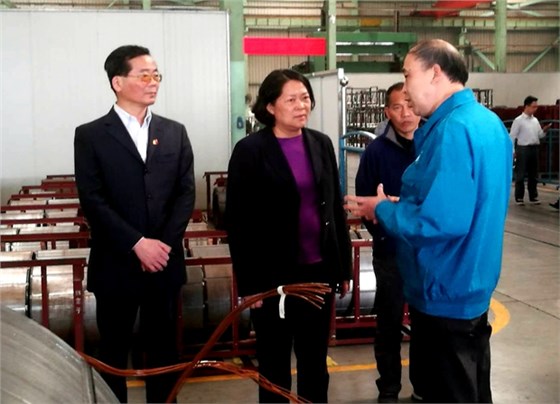 嚴(yán)植嬋在威能公司調(diào)研 嚴(yán)植嬋在威能公司調(diào)研